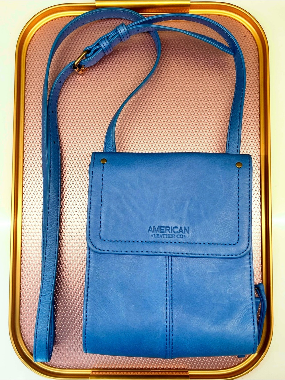 💙NWOT American Leather Co. Kansas Crossbody Bag • Marine Blue